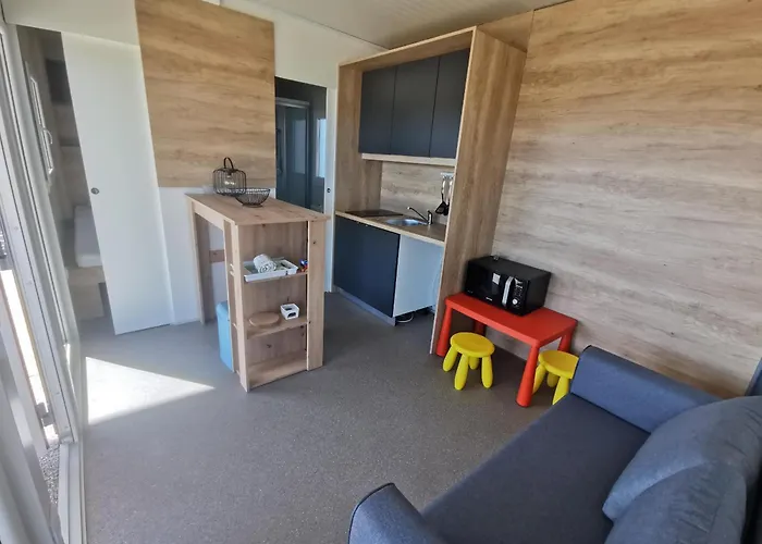 Luxury & Relaxation Retreat - Mobile Homes Pirovac With Hot Tub