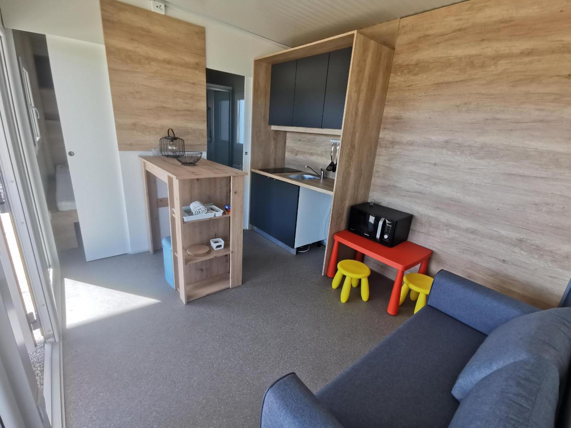 Luxury & Relaxation Retreat - Mobile Homes With Hot Tub